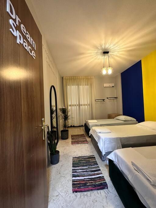 Super House Blloku - 3 Rooms Tirana Extérieur photo