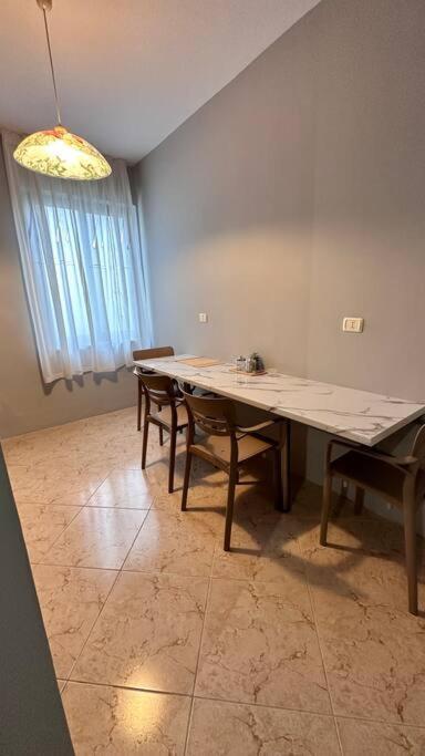 Super House Blloku - 3 Rooms Tirana Extérieur photo