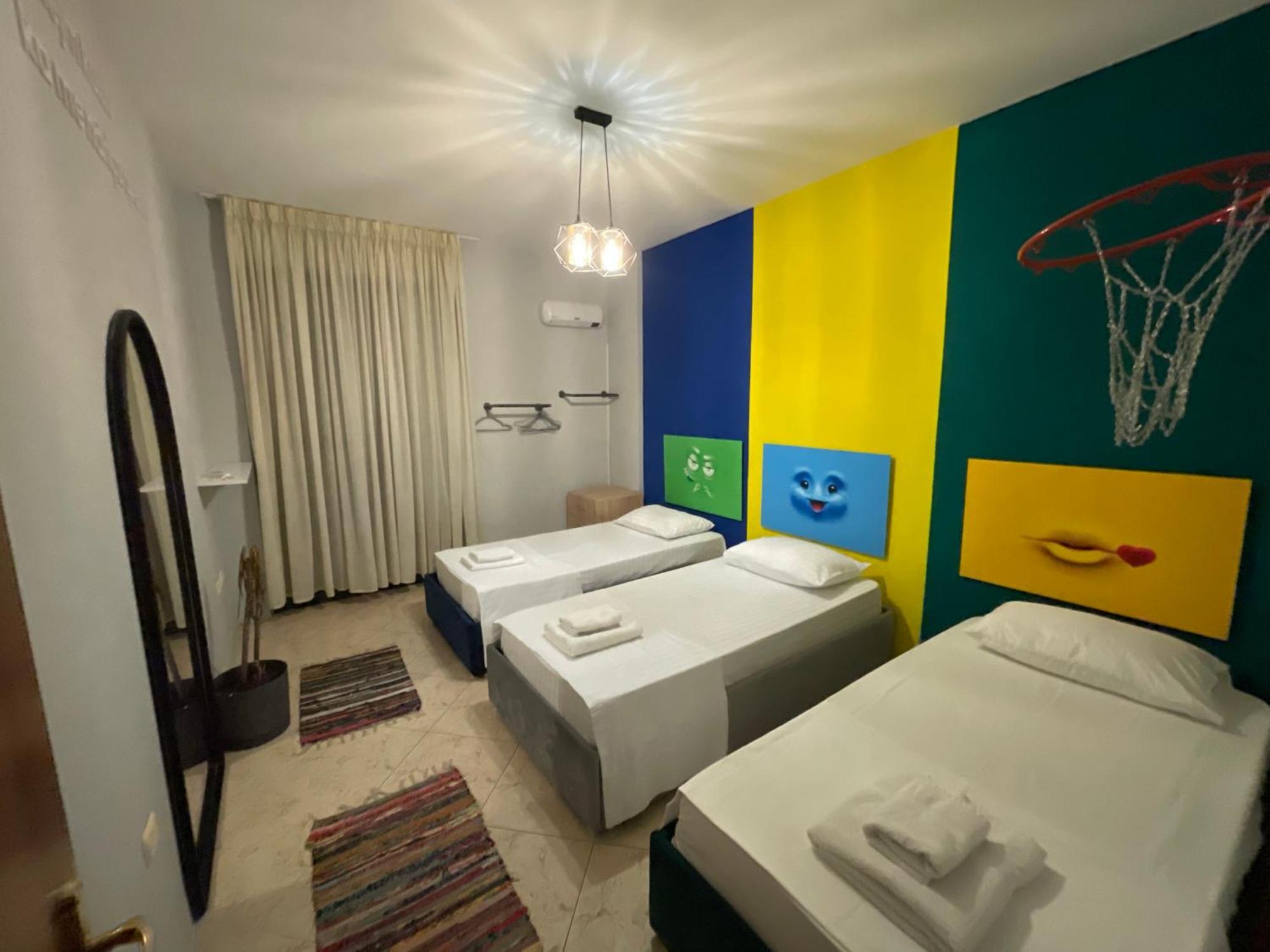 Super House Blloku - 3 Rooms Tirana Extérieur photo